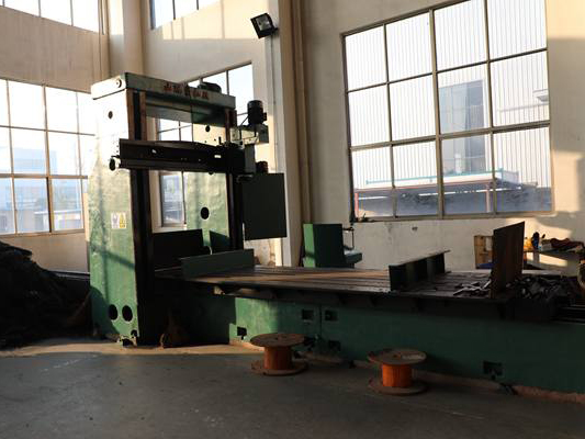 生產(chǎn)設(shè)備